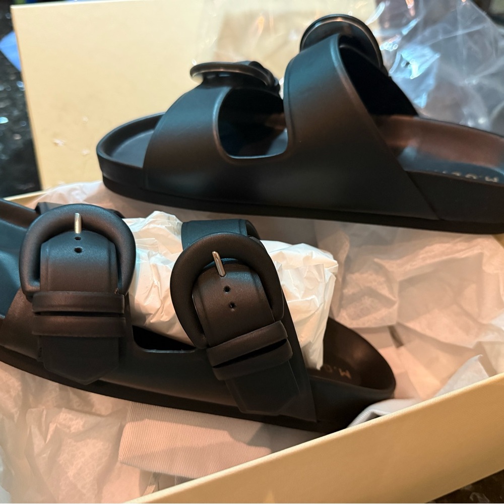 M Gemi Matilde Black Buckle Slide Sandals